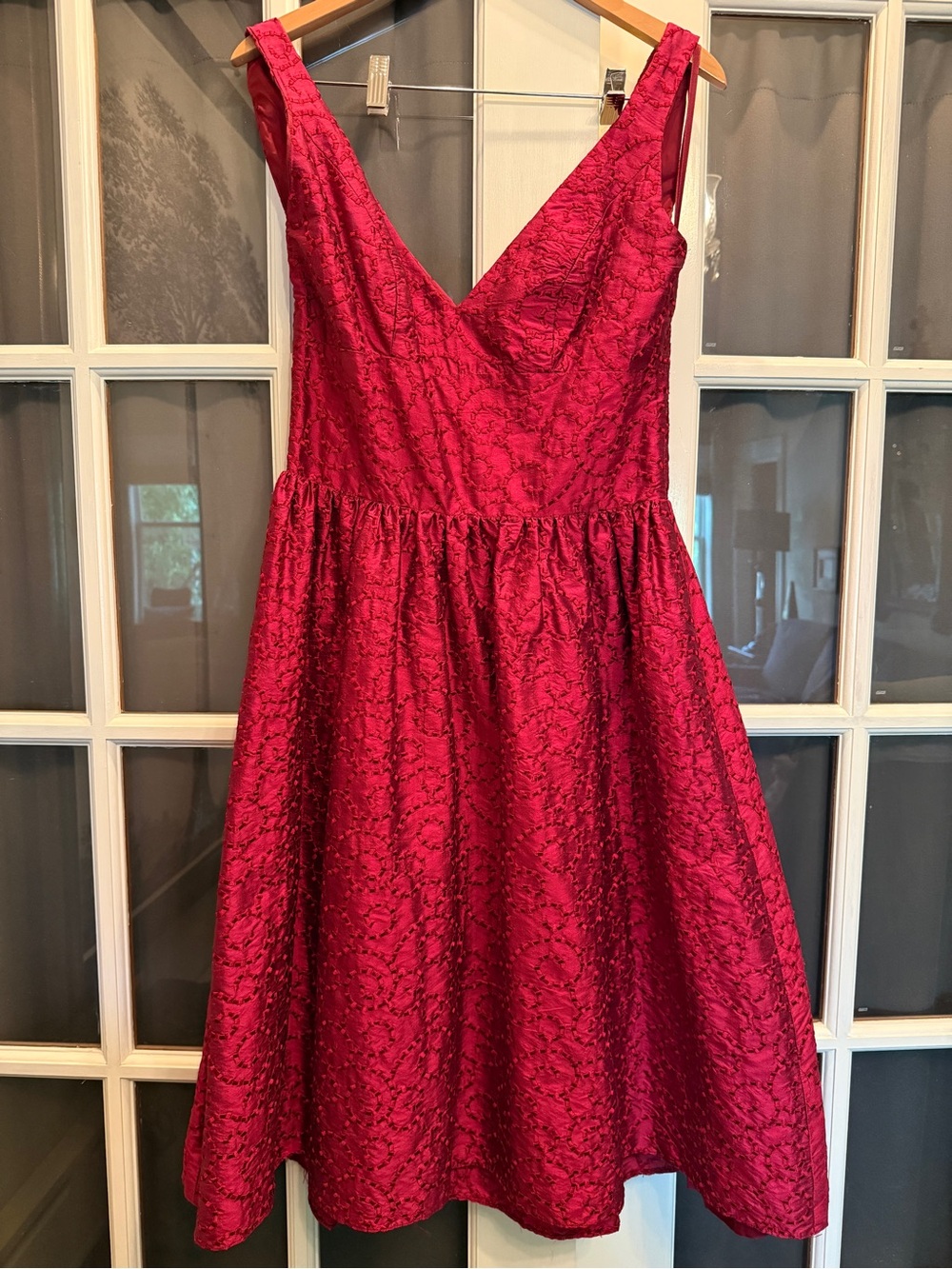 Red Floral Jacquard V-Neck Party Dress